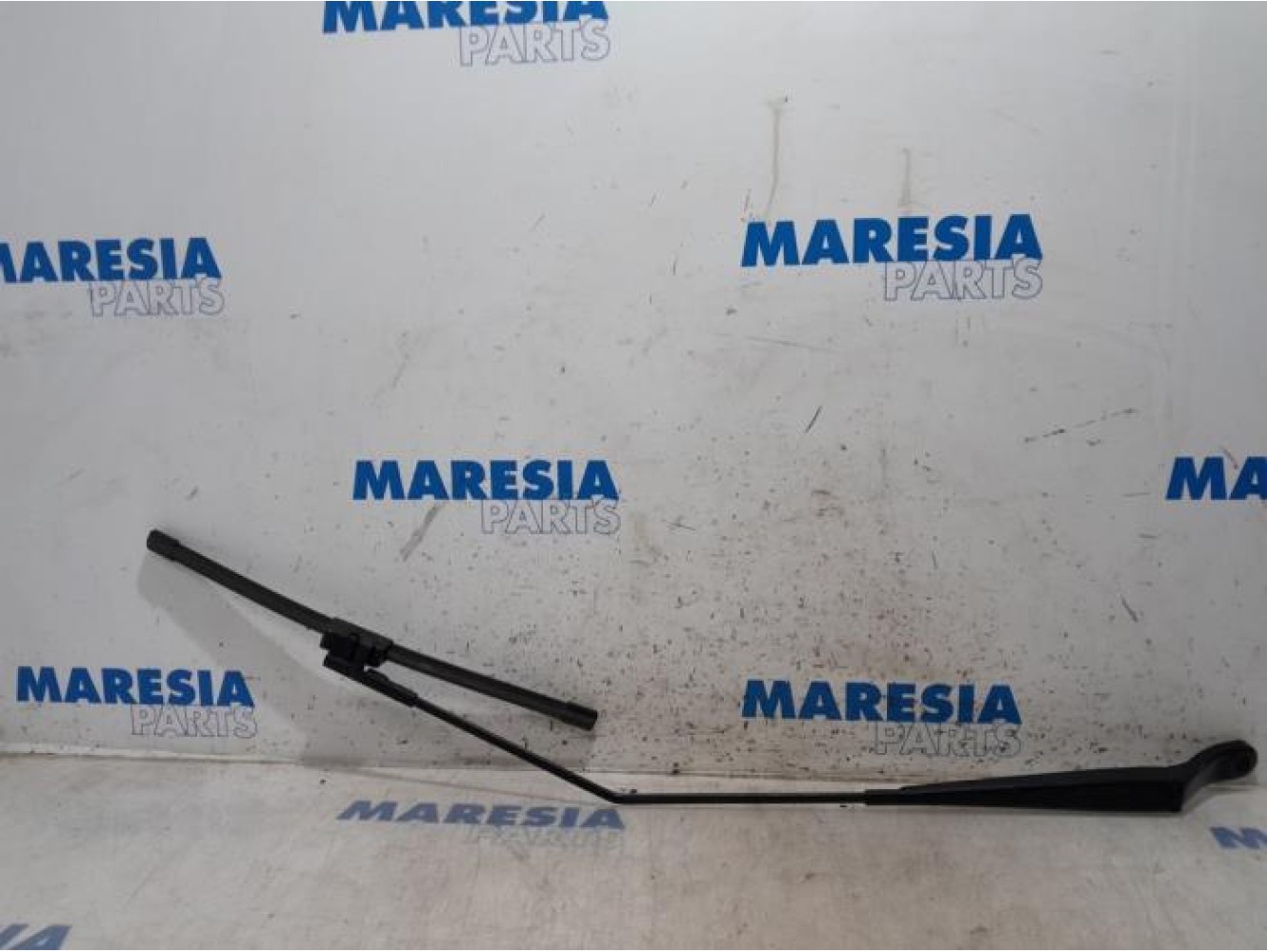 Peugeot - 207 - Front wiper arm