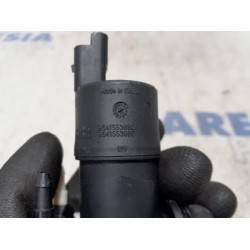 Peugeot - 207 - Scheibensprüherpumpe vorne