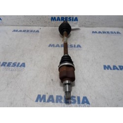 Peugeot - 207 - Aandrijfas links-voor