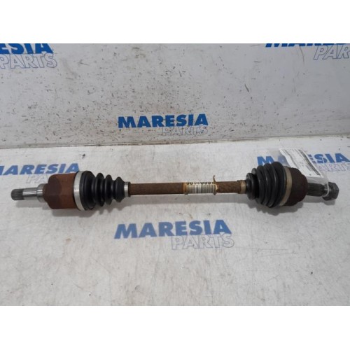 Peugeot - 207 - Front drive shaft, left