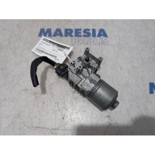 Peugeot - 207 - Front wiper motor
