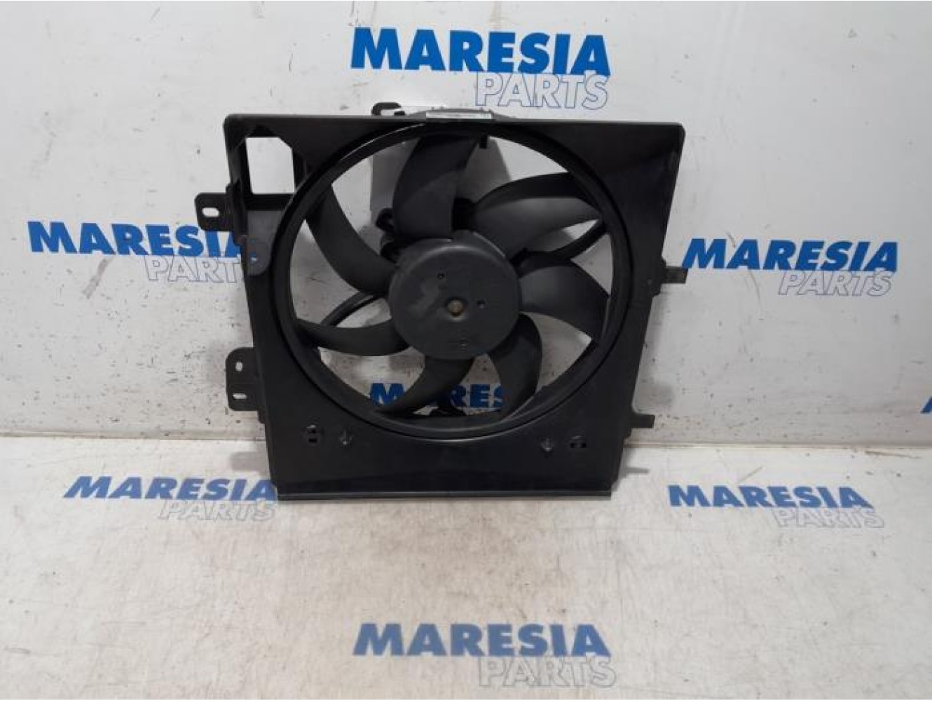 Peugeot - 207 - Fan motor