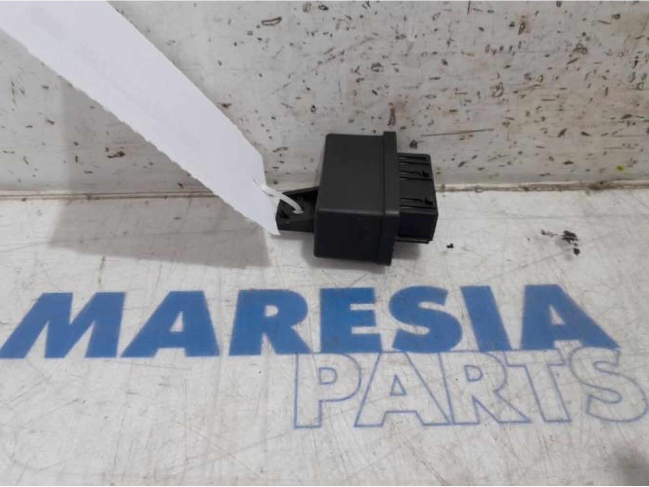 Peugeot - 308 - Glow plug relay