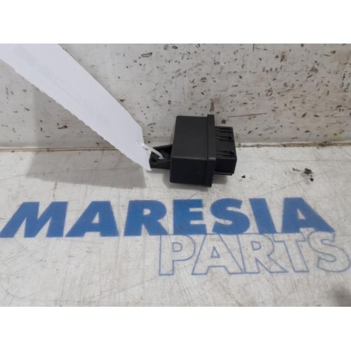 Peugeot - 308 - Glow plug relay