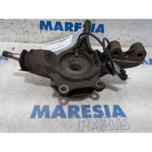 Peugeot - 308 - Knuckle, front left