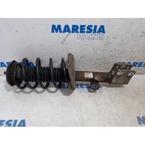 Peugeot - 308 - Front shock absorber rod, right