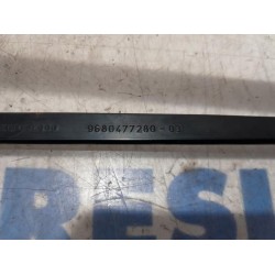 Peugeot - 308 - Front wiper arm