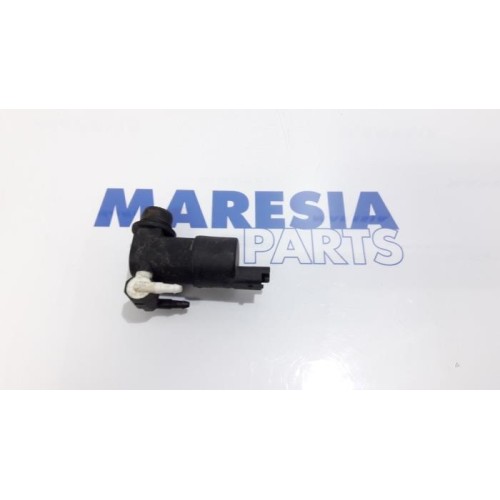 Peugeot - 2008 - Scheibensprüherpumpe vorne
