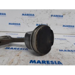 Renault - Megane - Connecting rod