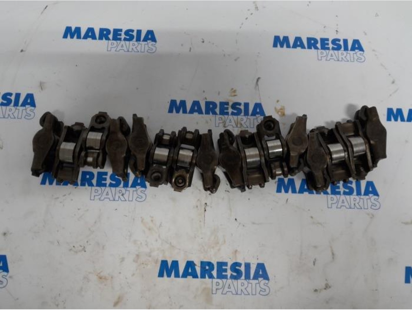 Renault - Megane - Rocker arm