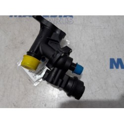 Renault - Trafic - Thermostatgehäuse