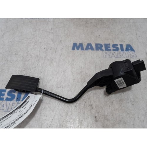Citroen - C5 - Gaspedaalpositie Sensor