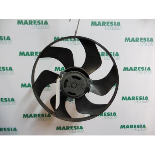 Renault - Laguna - Fan motor