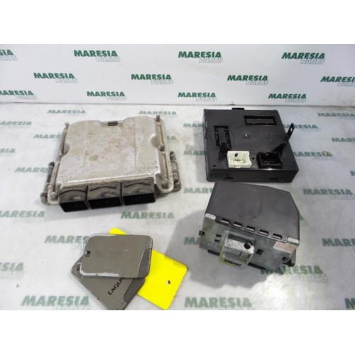 Renault - Laguna - Engine management computer
