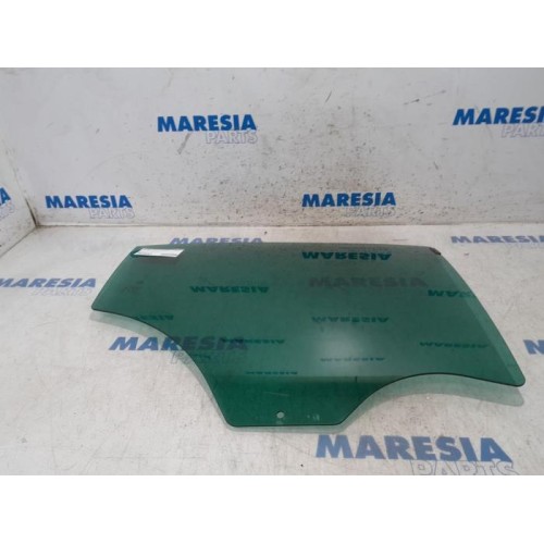 Alfa Romeo - Giulietta - Rear door window 4-door door, rear right
