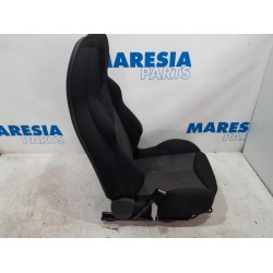 Peugeot - 308 - Sitz links