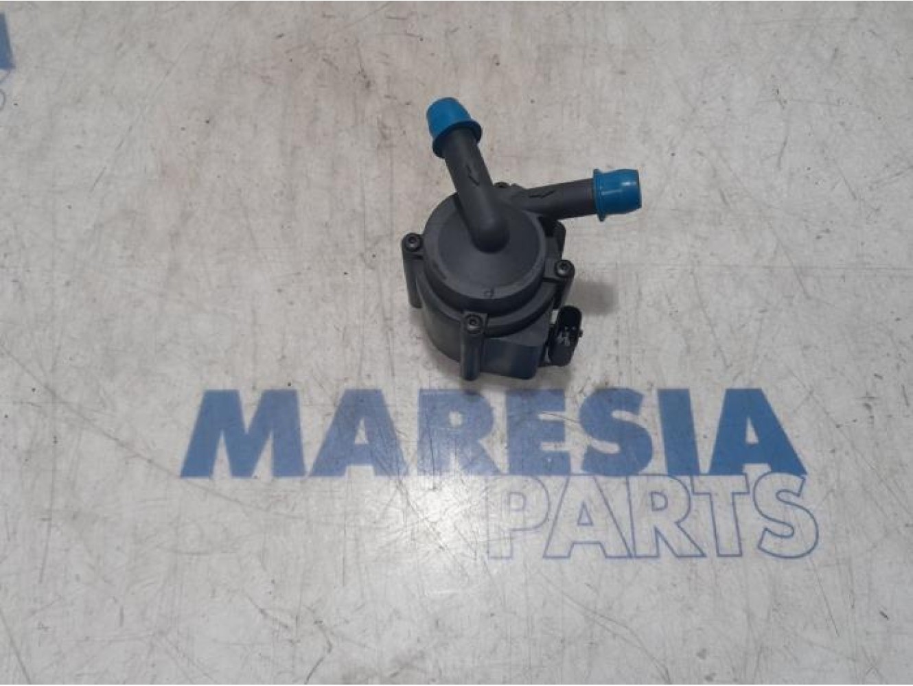 Citroen - C5 - Additional water pump