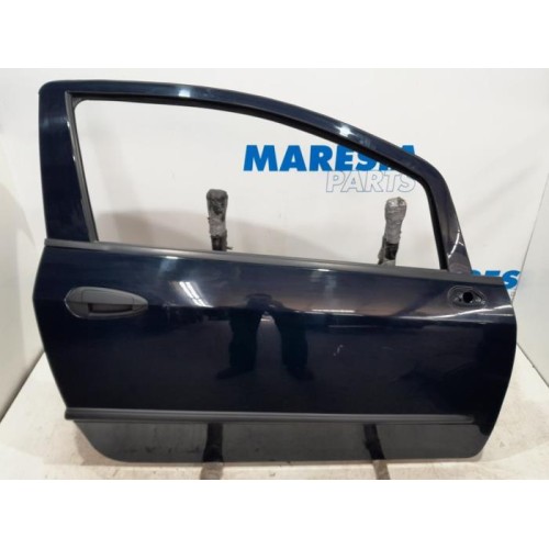 Fiat - Punto Grande - Door 2-door, right