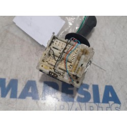 Renault - Captur - Wiper switch