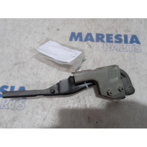 Alfa Romeo - Giulietta - Bonnet Hinge