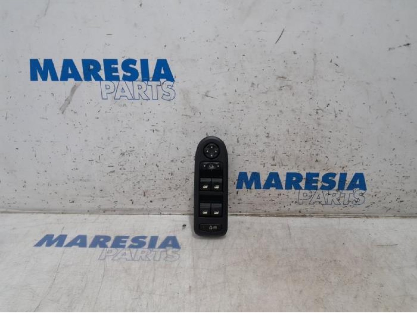 Citroen - C5 - Multi-functional window switch