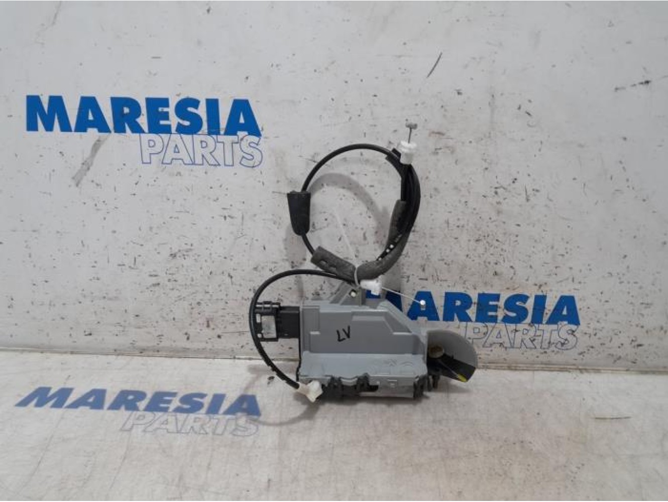 Citroen - C5 - Door lock mechanism 4-door, front left