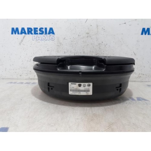 Alfa Romeo - Giulietta - Subwoofer