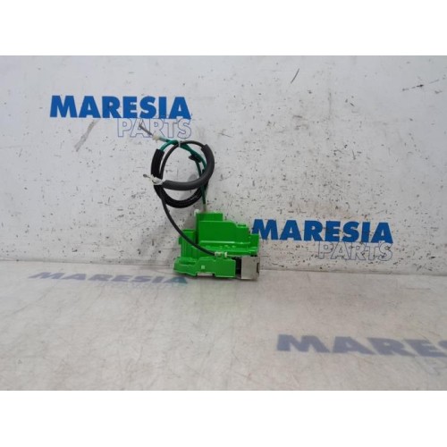 Alfa Romeo - Giulietta - Front door lock mechanism 4-door, right