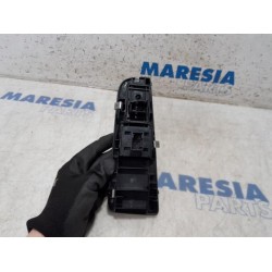Fiat - Punto Grande - Multi-functional window switch