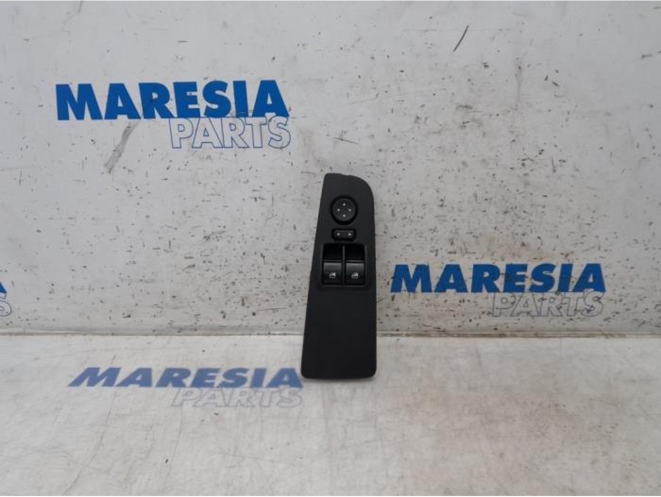 Fiat - Punto Grande - Multi-functional window switch