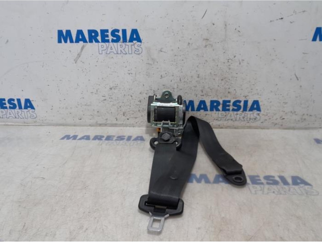 Fiat - Punto Grande - Front seatbelt, right