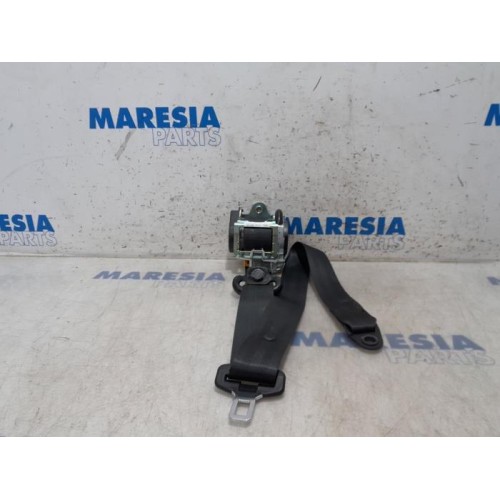 Fiat - Punto Grande - Front seatbelt, right