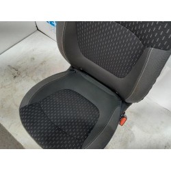 Renault - Captur - Stoel rechts