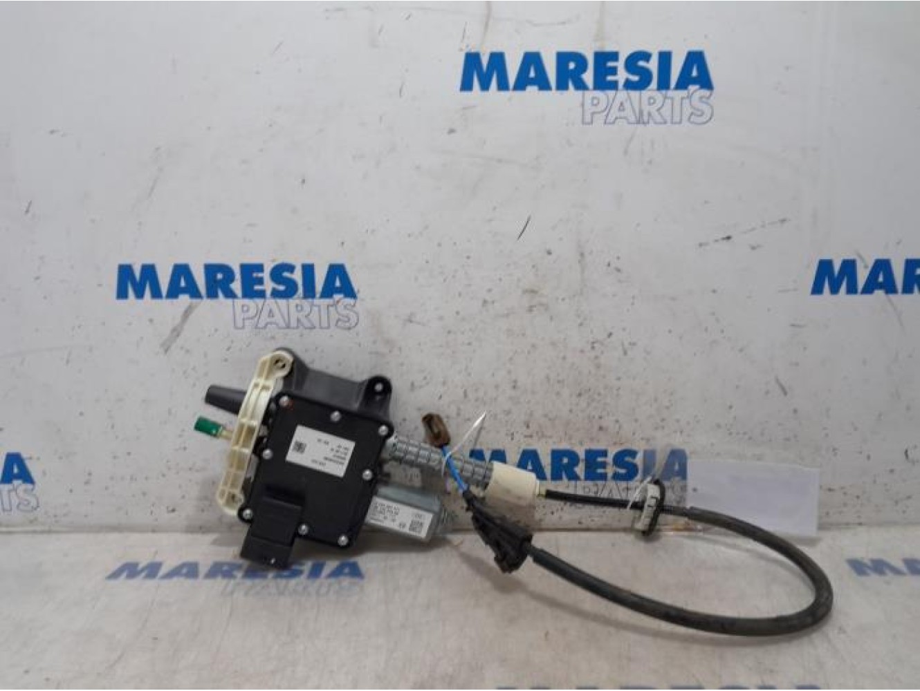 Citroen - DS4 - Parking brake mechanism