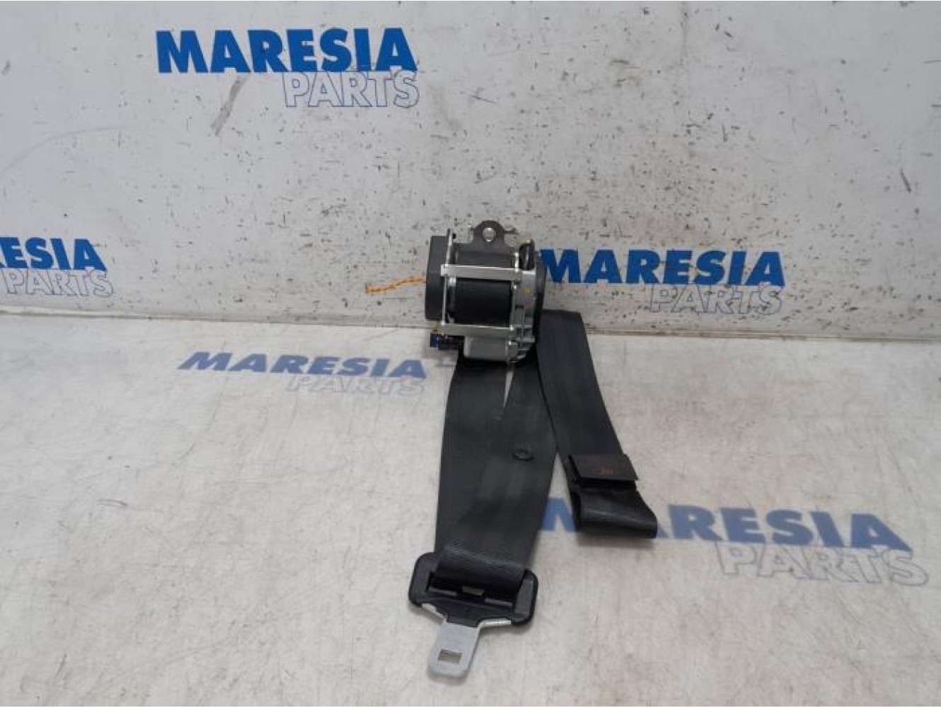 Peugeot - 308 - Front seatbelt, right