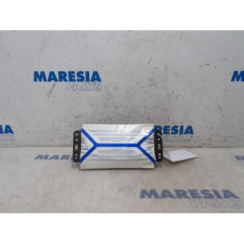 Renault - Megane - Right airbag (dashboard)