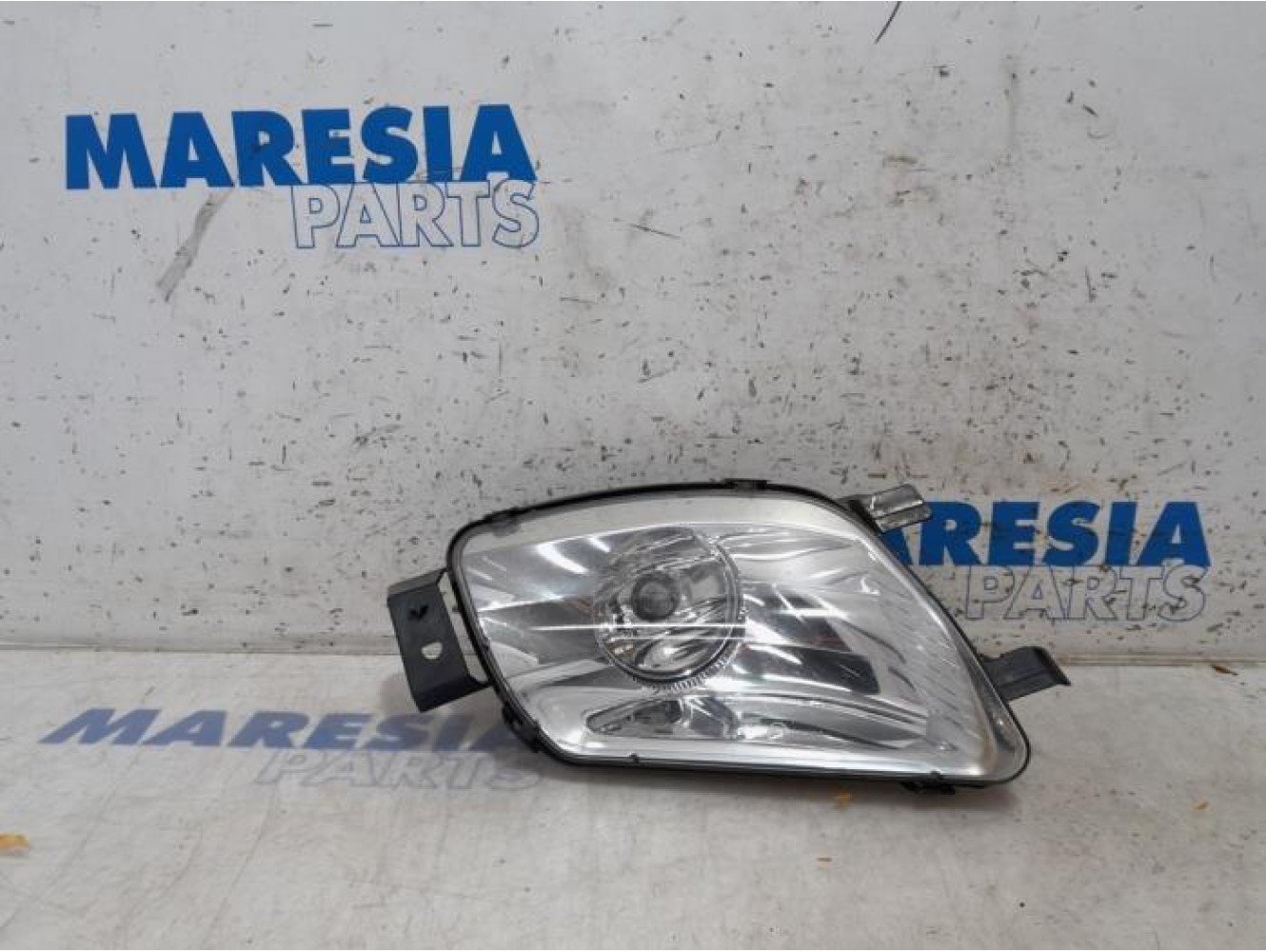 Peugeot - 308 - Fog light, front left