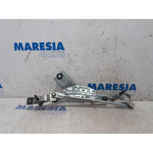 Fiat - Punto Grande - Wiper mechanism