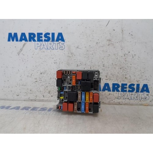 Fiat - Punto Grande - Fuse box