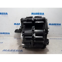 Renault - Captur - Heater housing