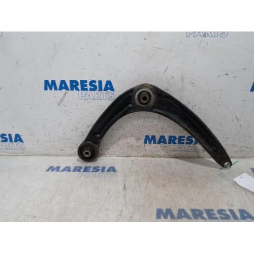 Citroen - DS4 - Front lower wishbone, left