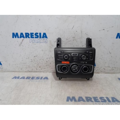 Citroen - DS4 - Panneau de commandes chauffage