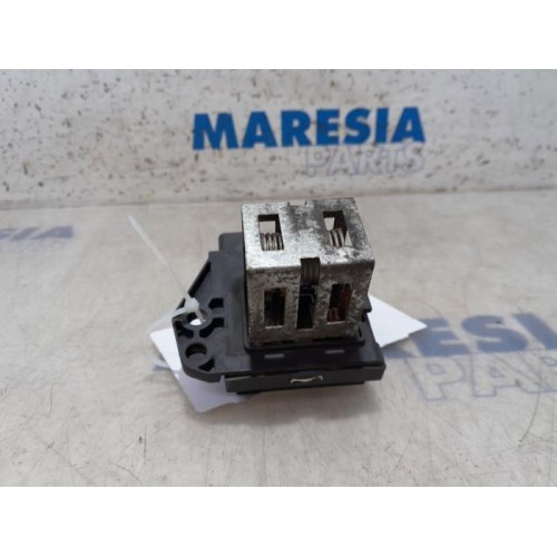 Peugeot - 508 - Cooling fan resistor