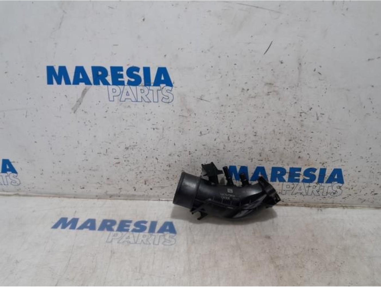 Renault - Captur - Air intake hose