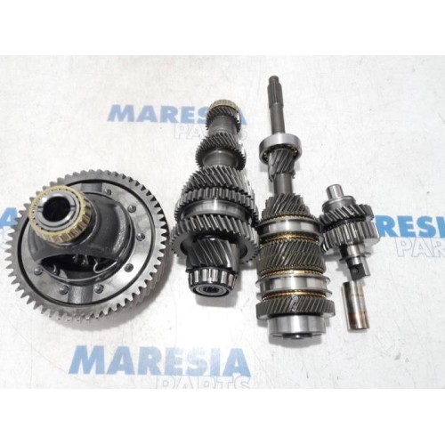 Renault - Megane - Constant-pinion shaft