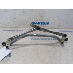 Peugeot - 207 - Wiper mechanism
