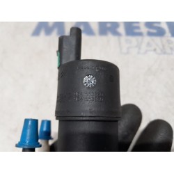 Peugeot - 207 - Scheibensprüherpumpe vorne