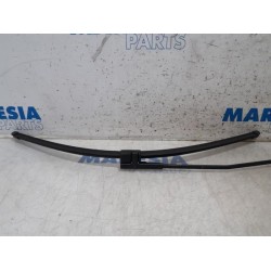 Peugeot - 207 - Front wiper arm