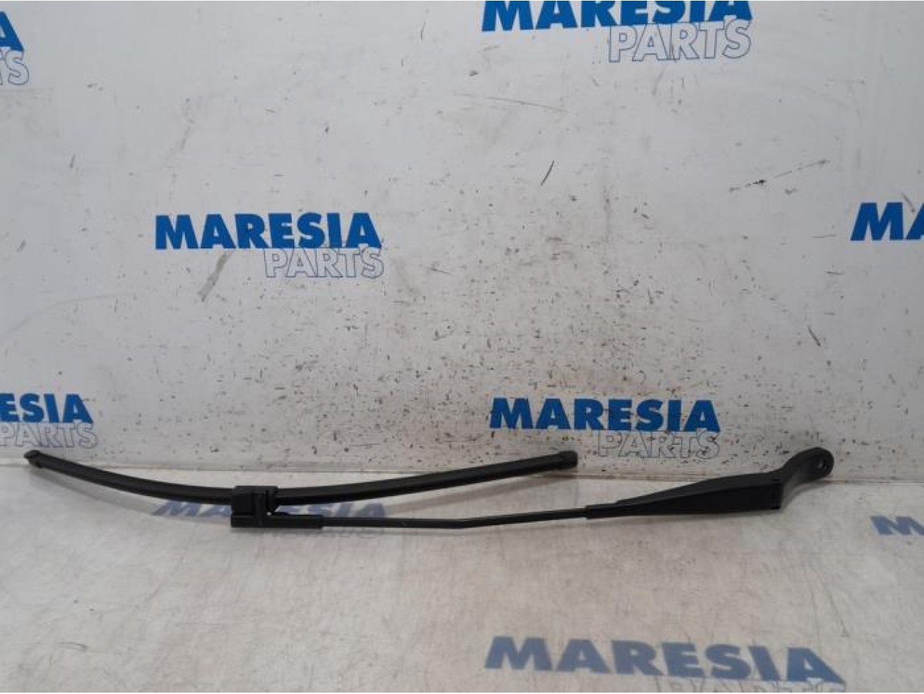 Peugeot - 207 - Front wiper arm