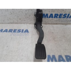 Peugeot - 207 - Gaspedaalpositie Sensor
